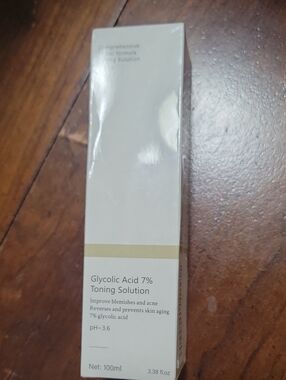 Glycolic acid 7% toning solution